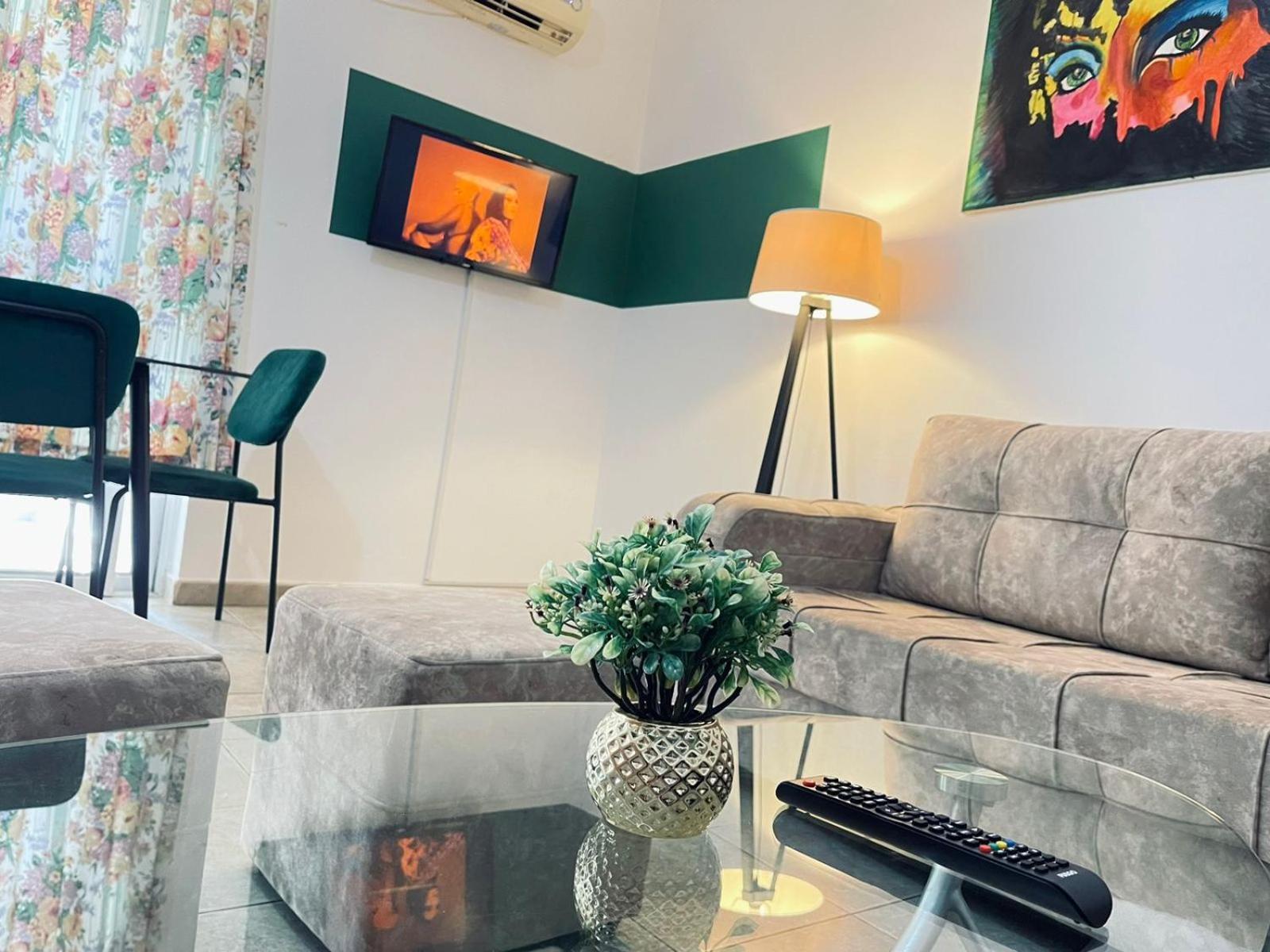 Top Central Apartment Tirana Exterior foto