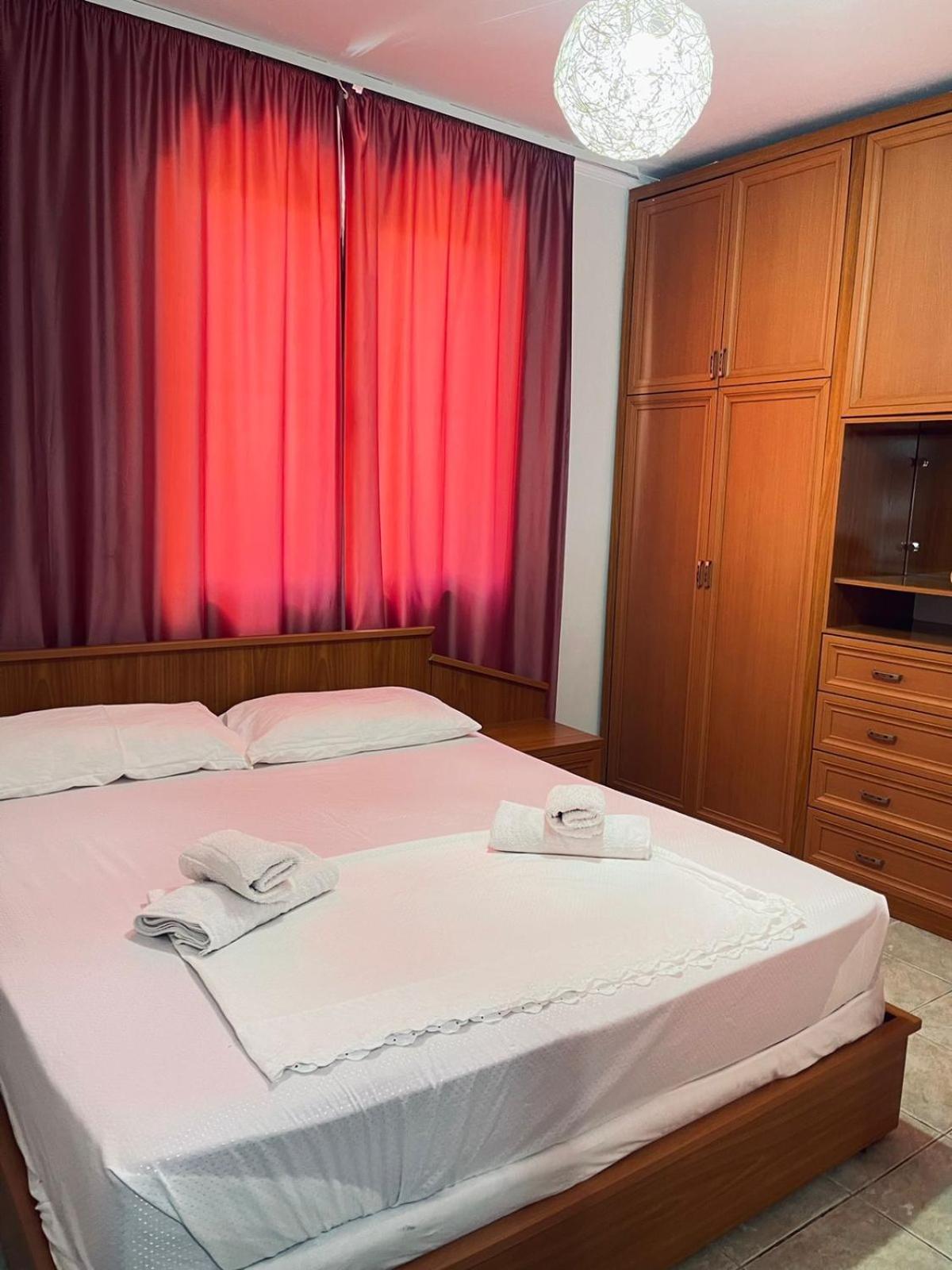 Top Central Apartment Tirana Exterior foto